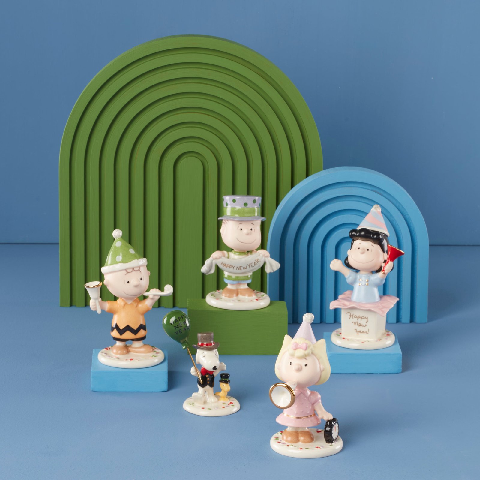 Peanuts 5-Piece New Year Figurine Set - Image 3