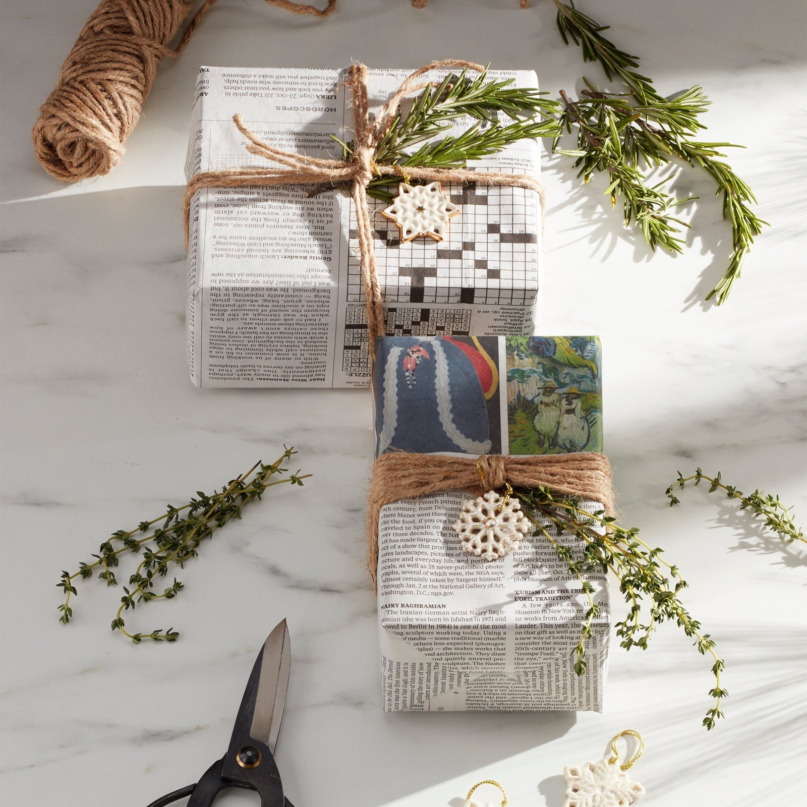 Snowflake 10-Piece Ornament Set - Image 3