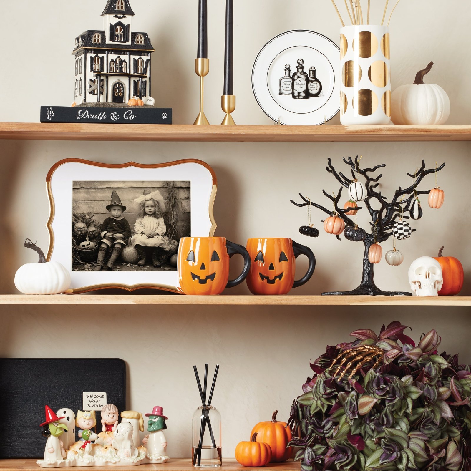 Vintage Halloween Lit House Figurine - Image 3